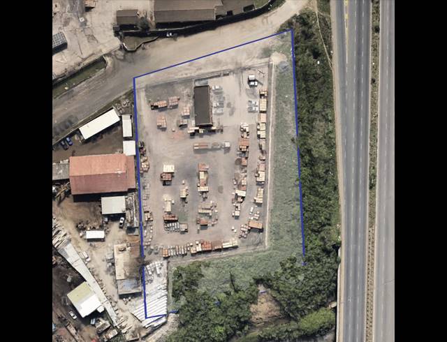 8,000M² INDUSTRIAL YARD TO LET IN AVOCA